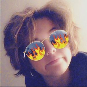 Meet your Posher, Jillian